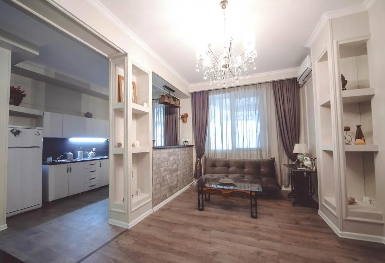 Under The Mountain Apartment Tbilisi
